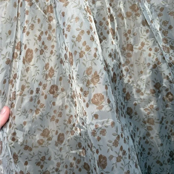 ARULA Floral Mini Dress in Cream and Brown - Picture 7 of 9